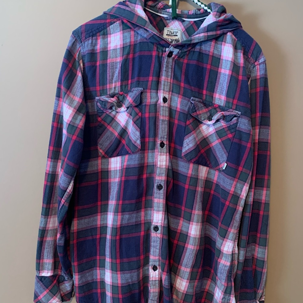 ✨Hooded TNA plaid shirt ✨